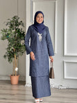 Tradisional kurung (Navy blue)